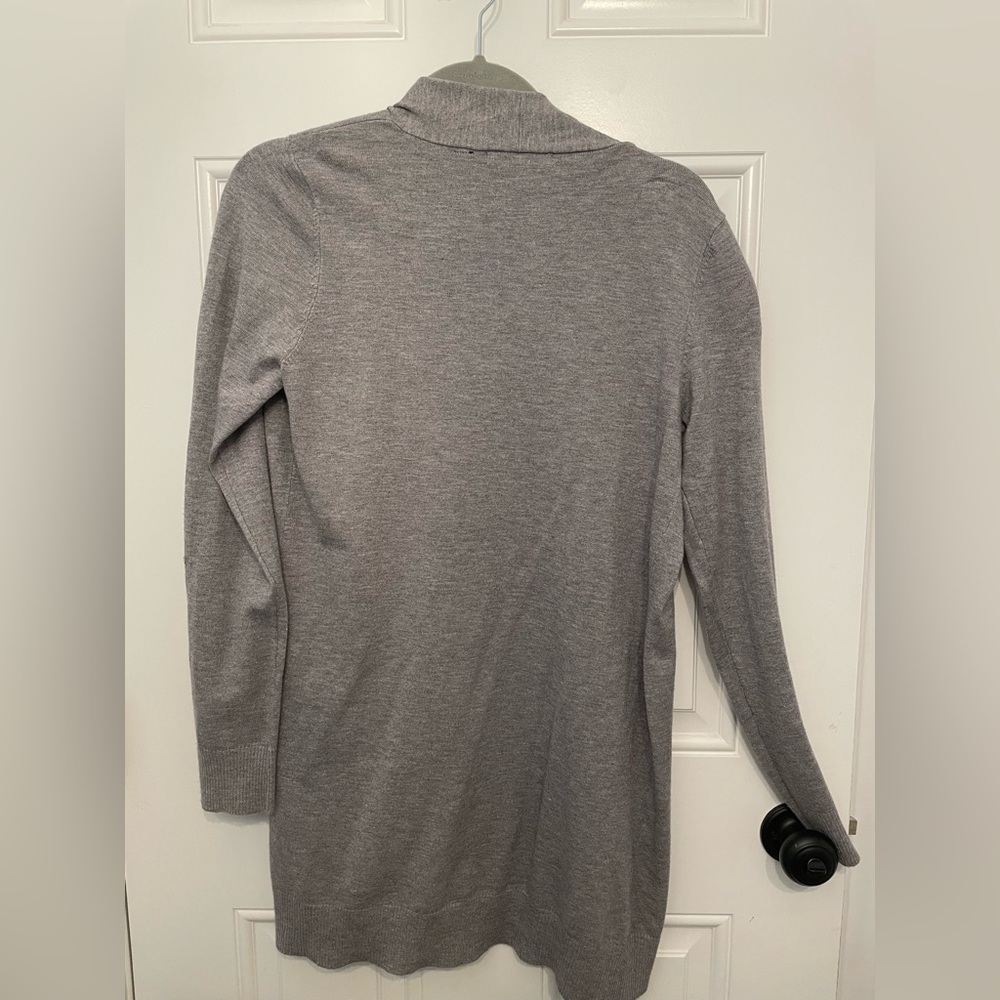 Woman’s Cashmere Cardigan